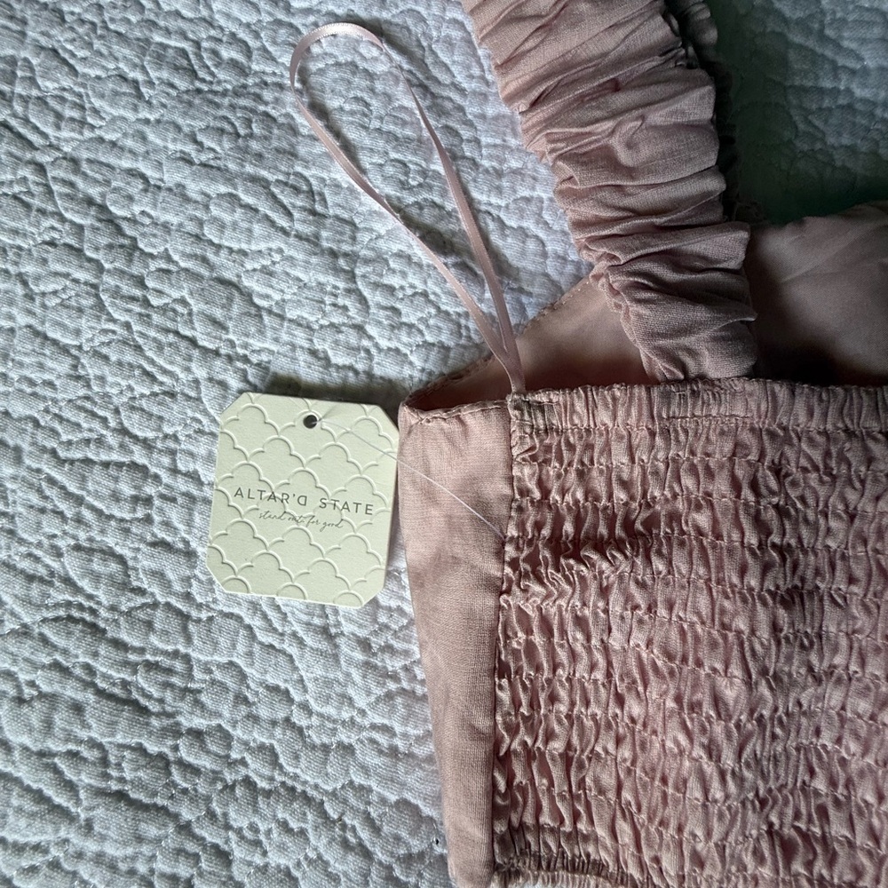 Altar'd State Blush Ruched Top - Picture 3 of 9